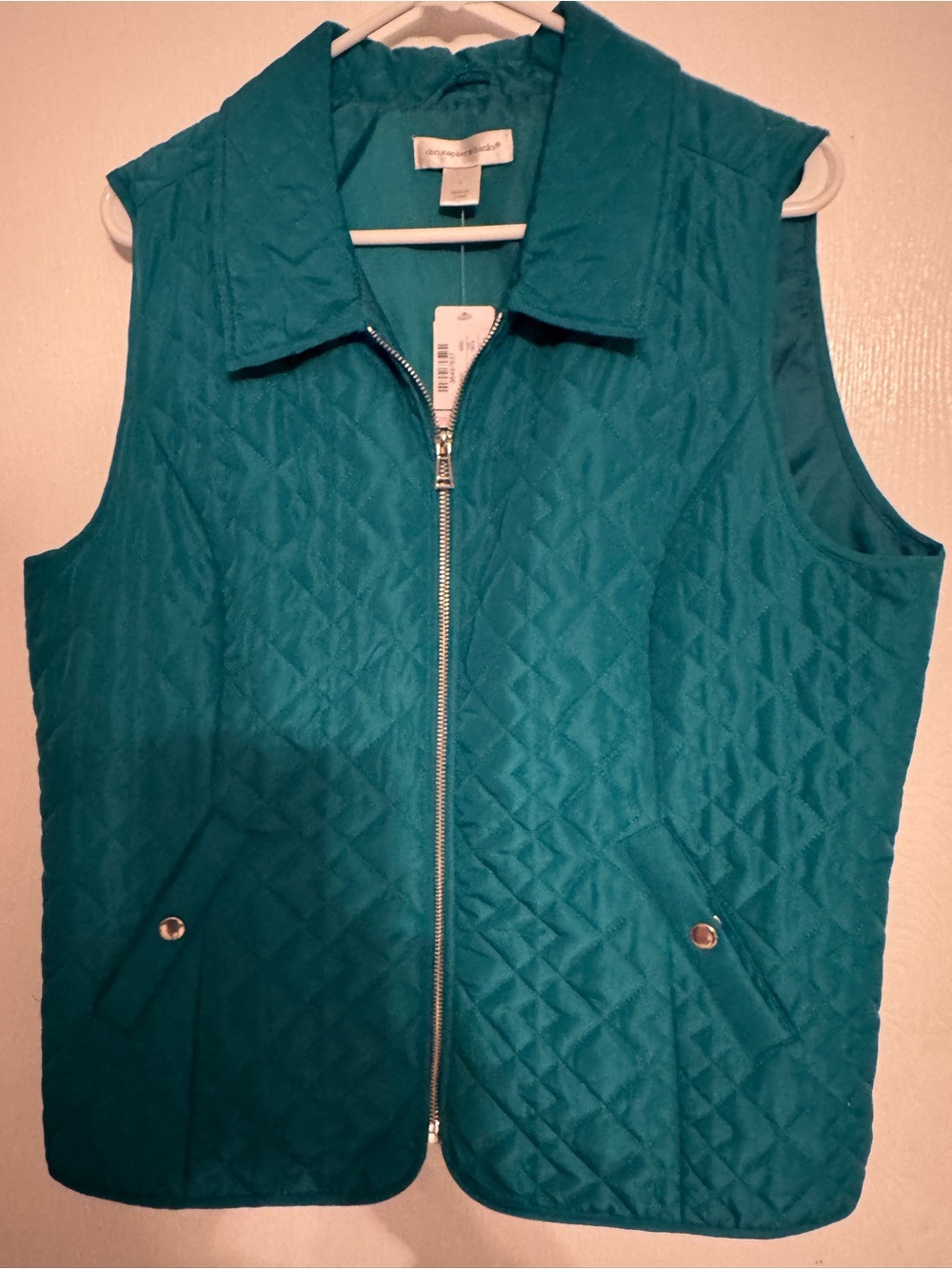 Christopher & Banks quilted vest size Large NWT